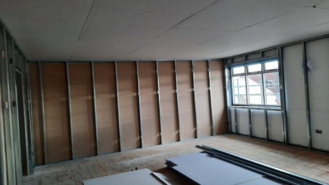 Morrison Busty internal construction