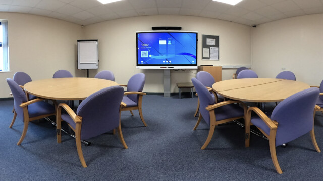 An image of a meeting room